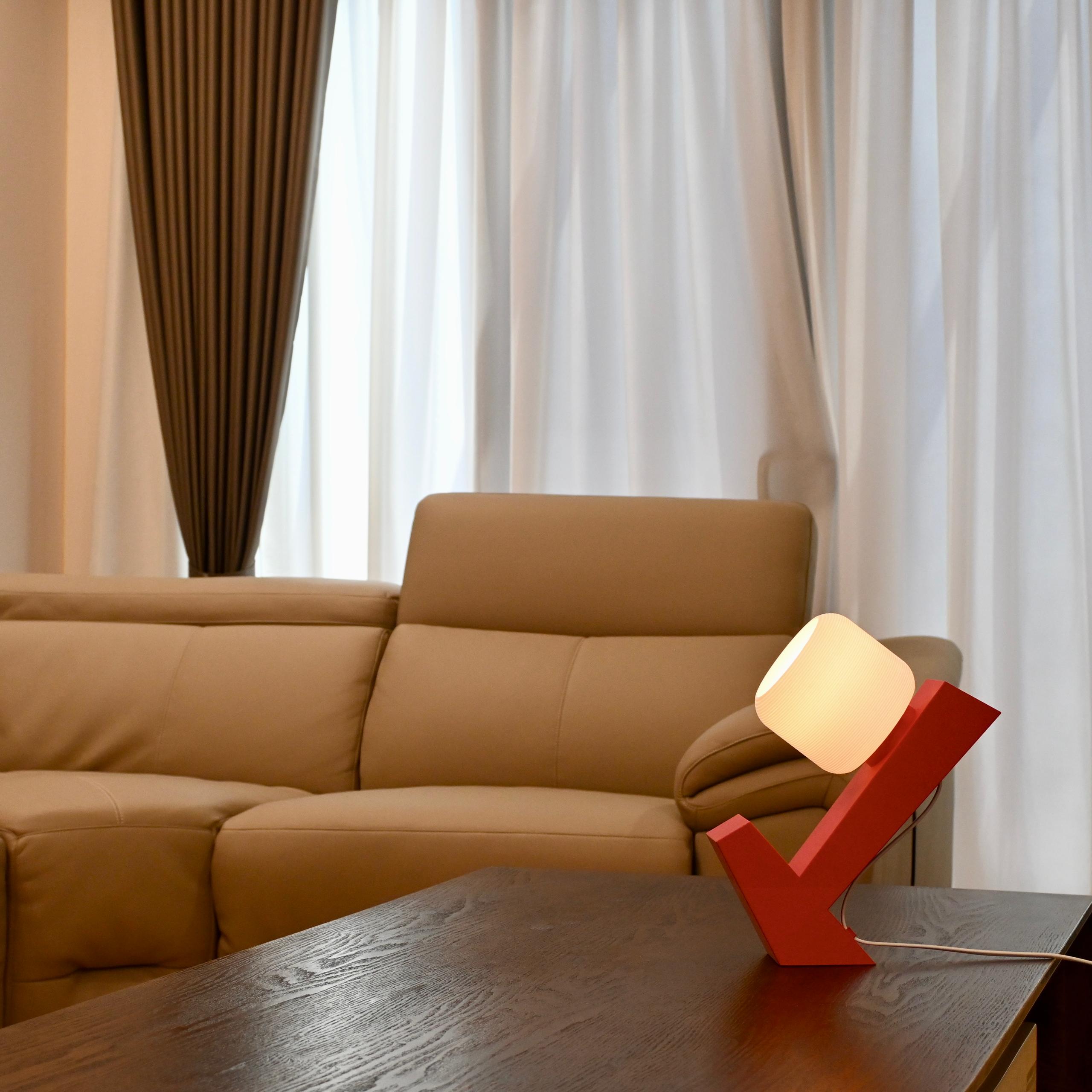 Bloom Table Light