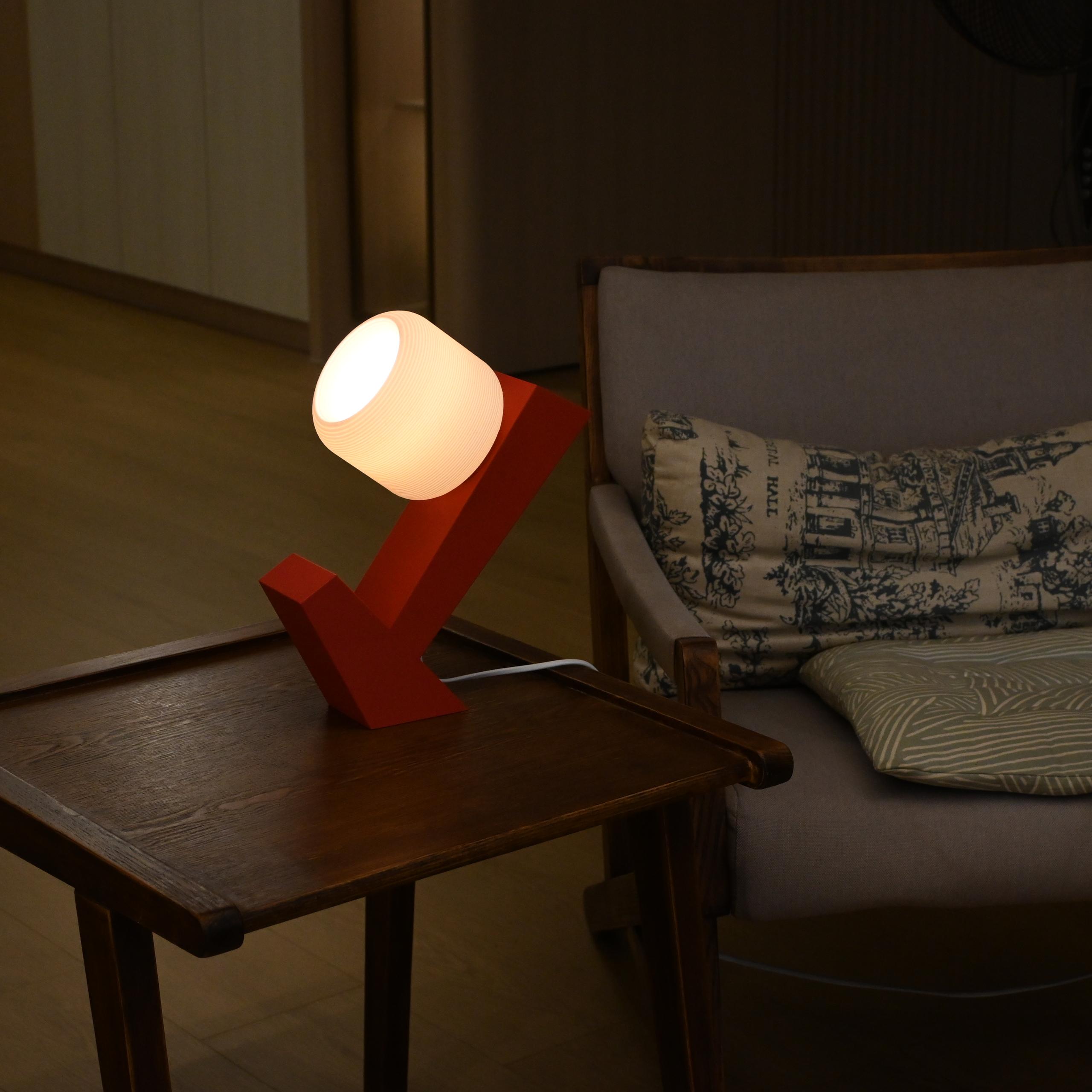 Bloom Table Light