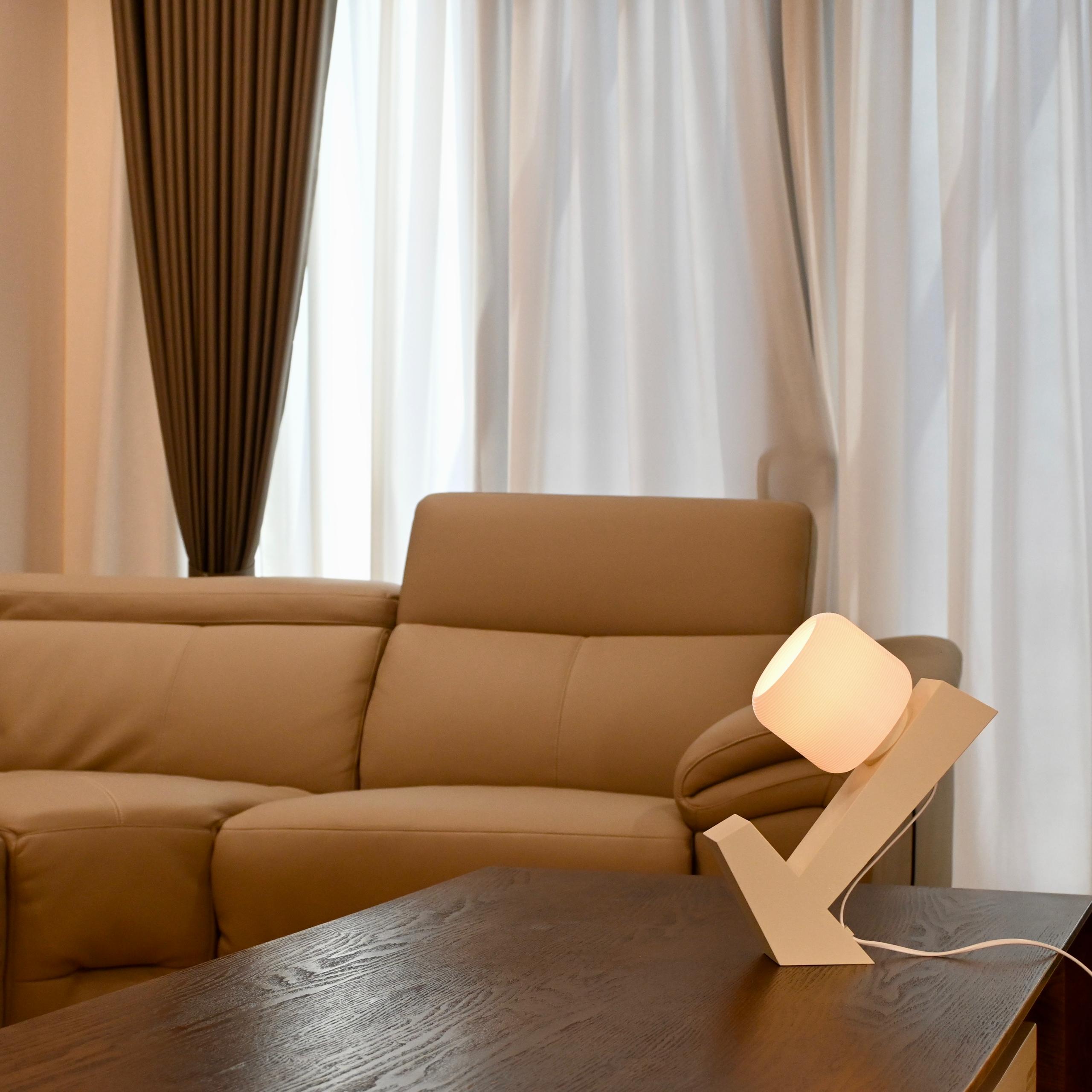 Bloom Table Light